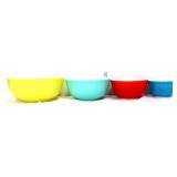 4 piece vntg Pyrex primary color mixing bowl set