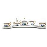6 piece blue/white tea set w/ underplate