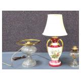Mixed estate glass lot, inc 3 lamps