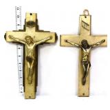 Lot of 2 metal crucifixes