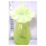 Gibson vaseline topaz 10in JIP vase, glows