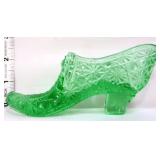 Byod green daisy & button shoe