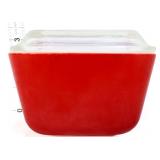 Vntg Pyrex #501 red fridge dish w/ lid, lid chip