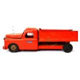 Vntg pressed steel red Structo truck