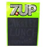 Metal 19.25x27.25 7Up menu board