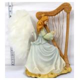 Angel Playing Harp musical figure, no cord