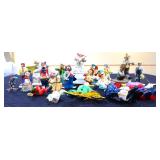 Lot of 22 clown figures