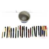 Lot of vntg fountain pens in flowerpot