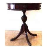 Vintage mahogany 1 drawer drum table