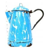 Vntg blue/white enamel coffee pot