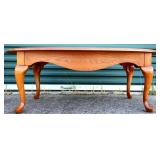 Oval top queen anne coffee table see pics