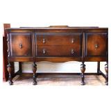 1920s 2 door 2 drawer buffet see photos