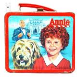 Vntg metal Annie lunchbox with thermos