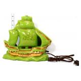 Vntg green ship tv lamp