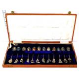 Lot of collectors spoons in box