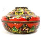 Vntg Wilbur chocolate tin