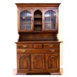 Vntg Temple Stuart 2 piece hutch