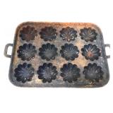 Cast iron muffin pan