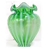 Fenton 10in emerald green rib optic feather vase