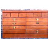 Vntg 6 drawer dresser see photos