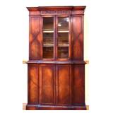 Vintage mahogany 1 piece breakfront