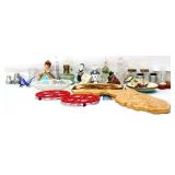 Mixed estate lot, inc red trivets