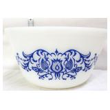 Vntg Federal milk glass blue tulip mixing bowl