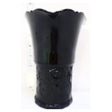 Black 7in glass vase