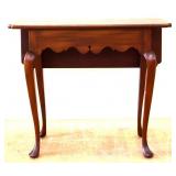 Vntg 1 drop leaf side table see photos
