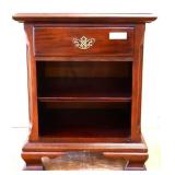 Vintage mahogany 1 drawer nightstand