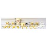 Mixed estate lot, inc Barbie plates