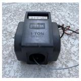 Reese TOWPOWER Portable Electric Winch