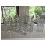9 Piece Mixed Glass Lot