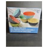 Set of Six Chelsea Porcelain Bowls