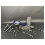 Four mixer Whisks,Cheese Shredder,Skimmer,Strainer