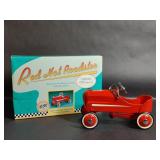 Red Hot Roadster Die Cast Scale Model 1940 Genron