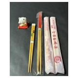 Japan Lucky Cat Ceramic Figurine, Chopsticks