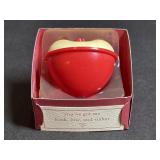 Hallmark Heart Shaped Fishing Bobber Flotteur