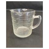 Vintage 3 Spout Hazel Atlas Measuring Cup