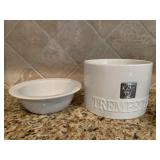 Bistro Dip Server