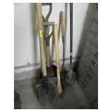 SHOVELS, POST HOLE DIGGER