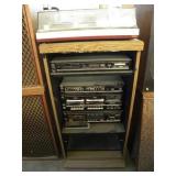 SANYO STEREO, TECHNICS TURN TABLE SANYO STEREO, TECHNICS TURN TABLE