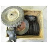 WOOD CRATE W/ WHEELS # 2" TOW HITCH WOOD CRATE W/ WHEELS # 2" TOW HITCH