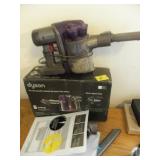 DYSON HANDHELD VACCUM DYSON HANDHELD VACCUM