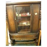 ANTIQUE HUTCH ANTIQUE HUTCH