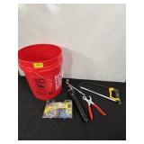 BUCKET W/ HAND TOOLS, FLASHLIGHT, TRIPLE GRIP