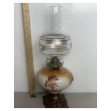 VINTAGE HAND PAINTED BRASS STAND KEROSENE LAMP