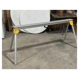 5 1/2" DEWALT ADJUSTABLE SAWHORSE/ STAND