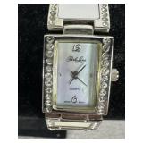 PARK LANE MOTHER OF PEARL WOMENS WRIST WATCH