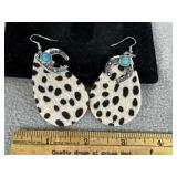 SET OF VLEVET FAUX TURQUOISE TEARDROP EARRINGS